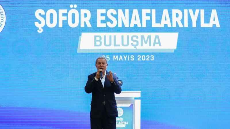 Bakan Akar: “Çakma milliyetçiler ortaya çıktı”
